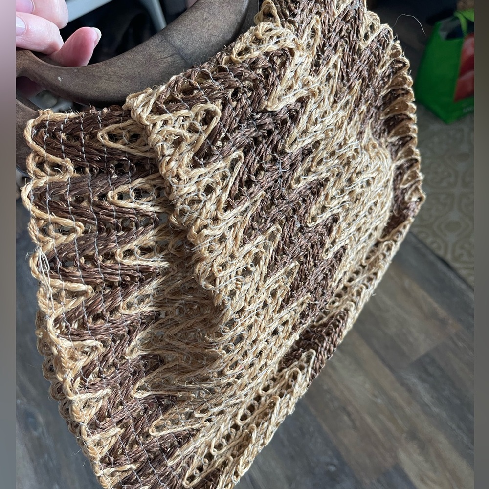 Super Unique Handbag - Picture 4 of 4